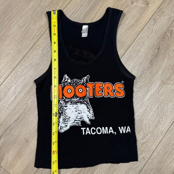 Y2K hooters Tacoma, WA black tank top crop top size small - Picture 5 of 6